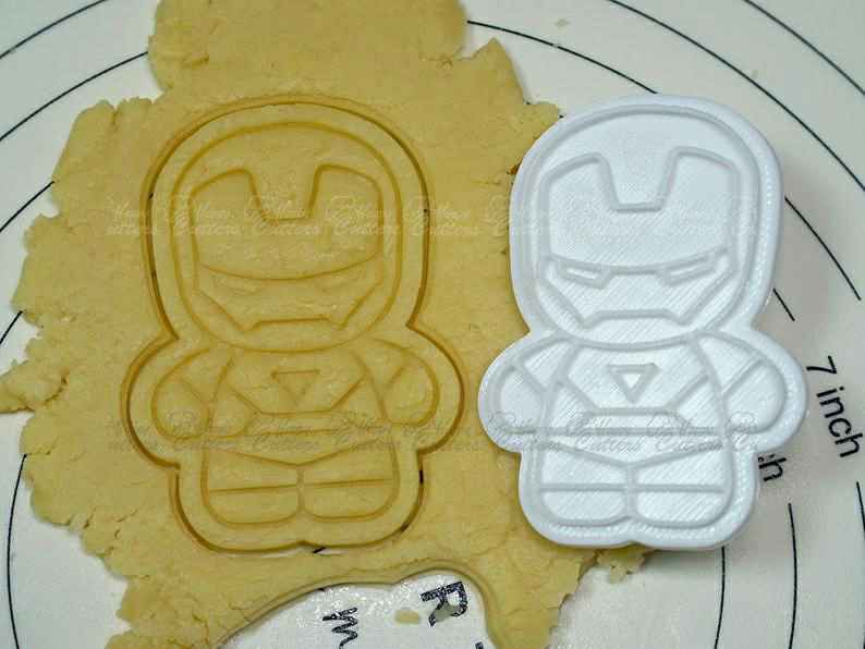Super Hero Cookie Cutter Baking Fondant Mold Mould Set of 3 Thor Hulk Iron Man