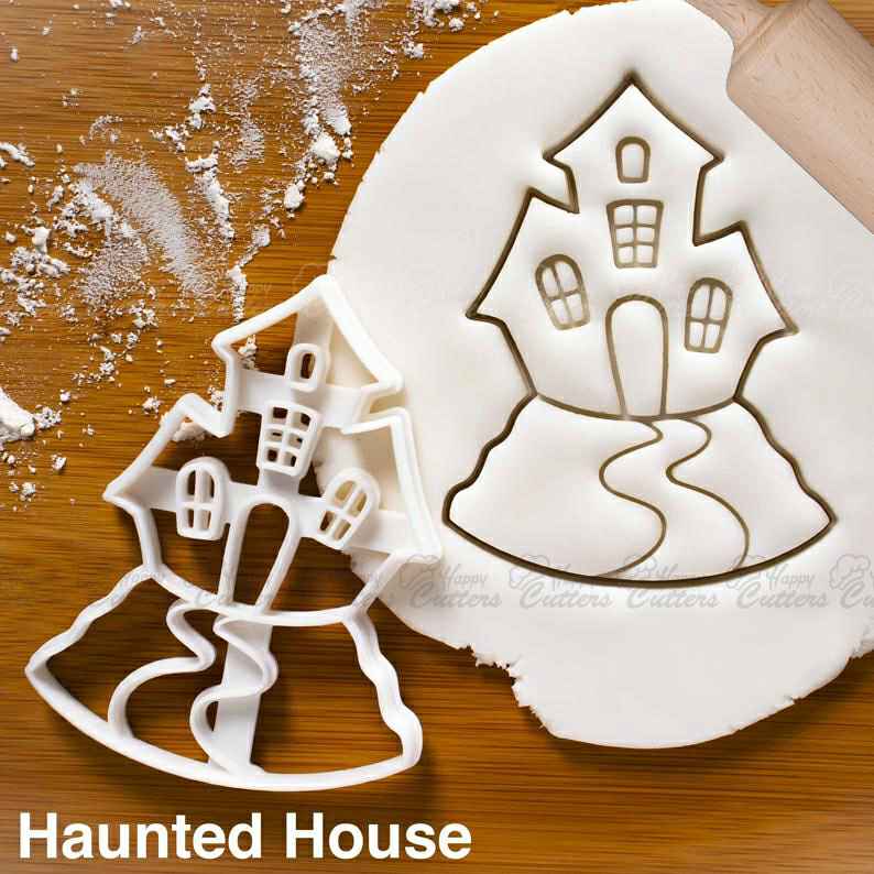 Haunted House cookie cutter |  biscuits cutters neopagan Halloween ghosthouse dead spirits witch gothic horror ghost spooky scary,
                      cookie cutters halloween, halloween cutters, halloween biscuits cutters, mini halloween cookie cutters, halloween cookie cutters michaels, halloween cookie cutters uk, 4 inch alphabet cookie cutters, guitar shaped cookie cutter, sweet sugarbelle unicorn, teddy bear cutter, swan cookie cutter, buy christmas cookie cutters, dia de los muertos cookie cutters, dollar store cookie cutters,
                      