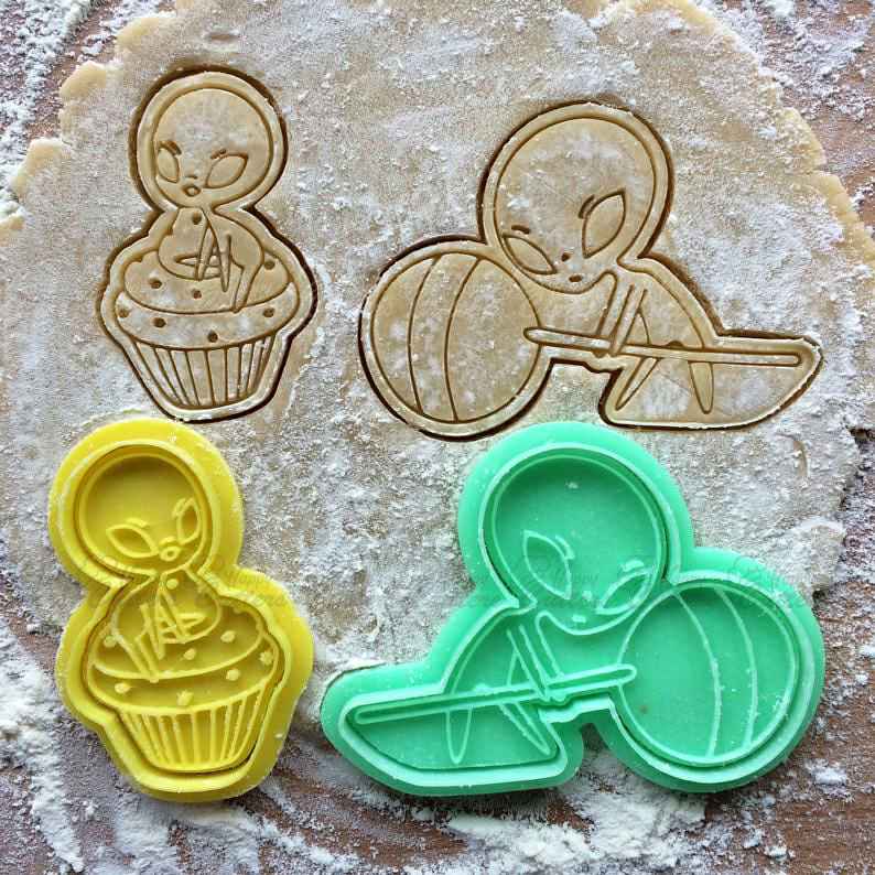 Alien cookie cutter. Cupcake and lollipop. UFO alien set of 2. Halloween decor. Space cookies. Galaxy stamps. Halloween cookie stamp.,
                      space cookie cutters, spaceship cookie cutter, space themed cookie cutters, outer space cookie cutters, astronaut cookie cutter, airplane cookie cutter, unicorn face cookie cutter, multi square cookie cutter, fox face cookie cutter, cookie cutter shop near me, fox cookie cutter, wonder woman fondant cutter, heavy duty cookie cutters, circle pastry cutter,
                      